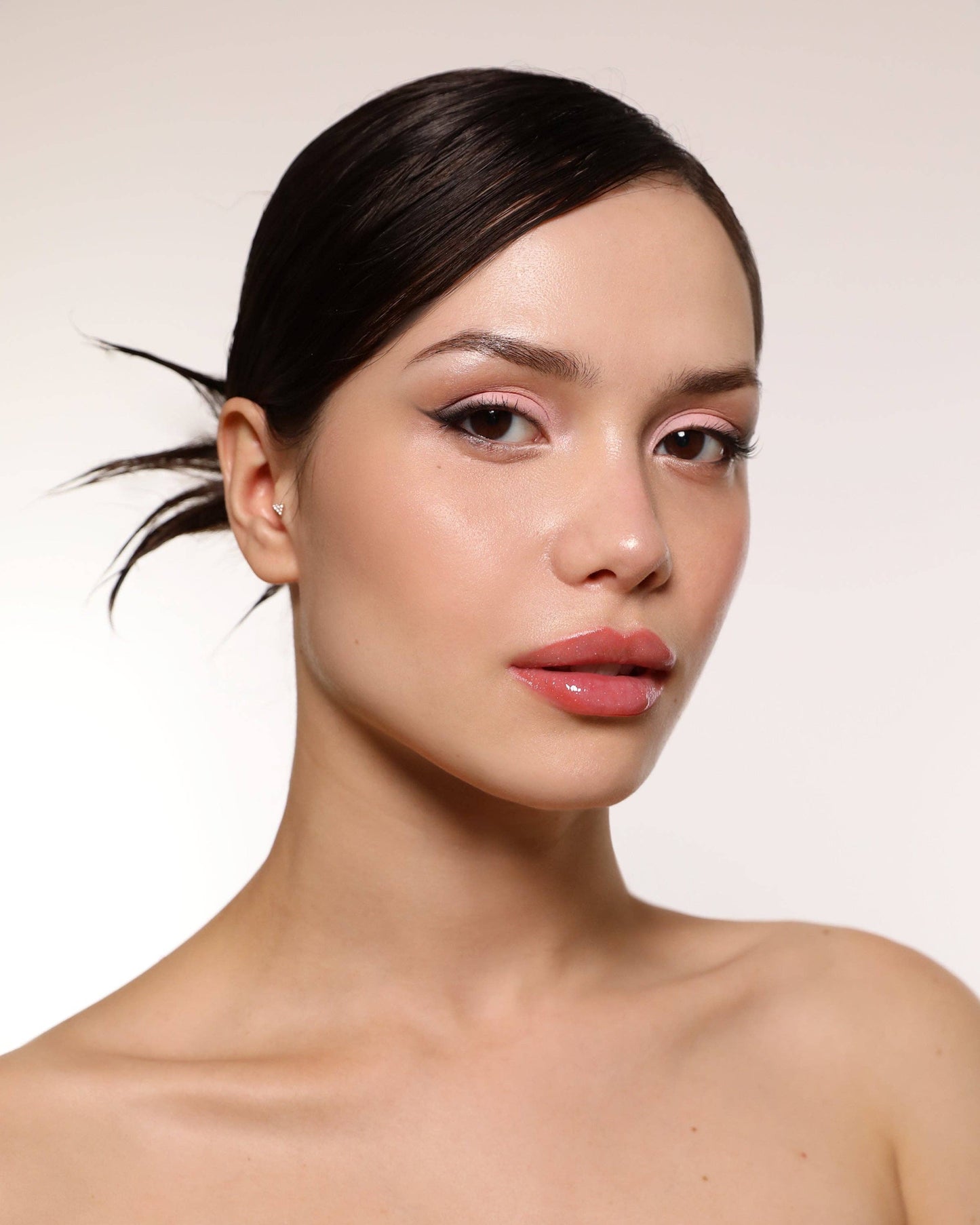 Starshine Lip Gloss (001, Karma)